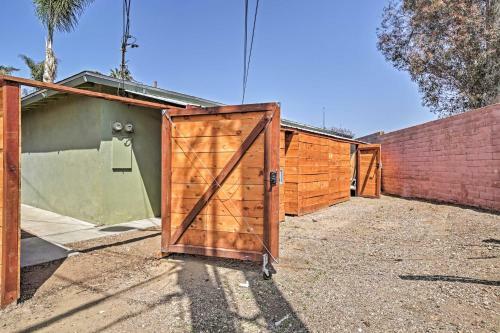 Apartamento Cozy Studio With Laundry And AC 2 Mi To Beach!