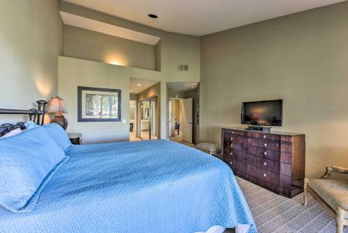 Private Palm Desert Townhome With Pool On Golf Course