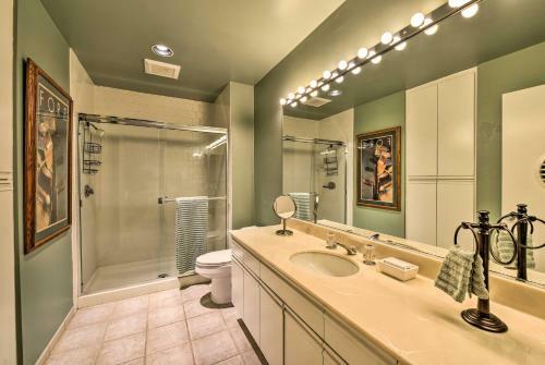 Private Palm Desert Townhome With Pool On Golf Course