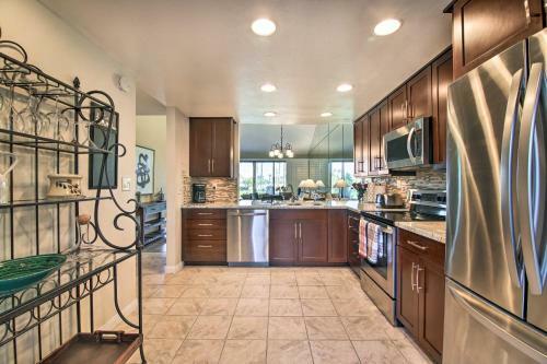 Apartamento Palm Desert Condo - 6 Miles To El Paseo!