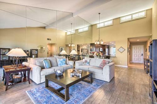 Apartamento Palm Desert Condo - 6 Miles To El Paseo!
