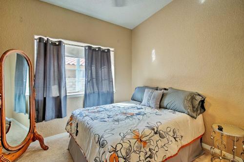 Upscale Home With Private Pool And Theater Room!