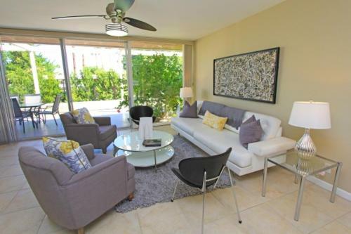 A Splash Of Mid-century