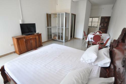 Afroco Apartments