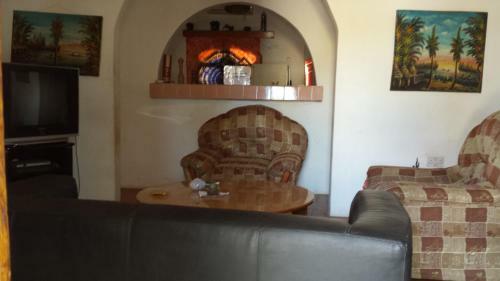Hostal Tedugal Guest House