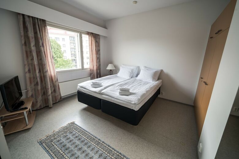 Summer Hotel Tott