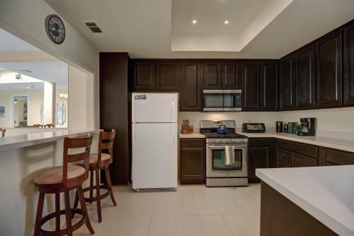 Haven At Palm Regency By Oranj Palm