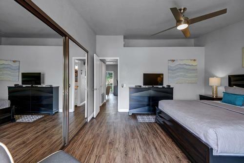 Mesquite Golf Condos By Oranj Palm