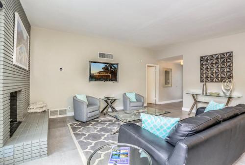 Movie Colony Villa