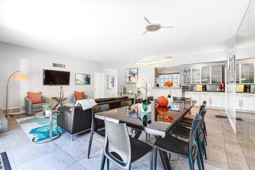 Movie Colony Villa