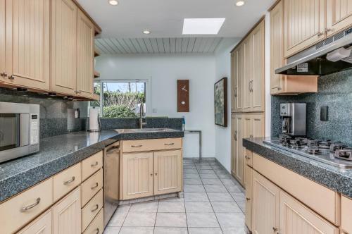 Palm Springs Mid-century Retreat