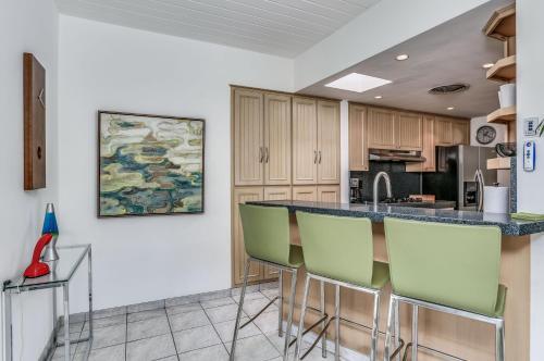 Palm Springs Mid-century Retreat