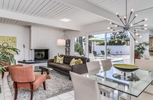 Palm Springs Mid-century Retreat