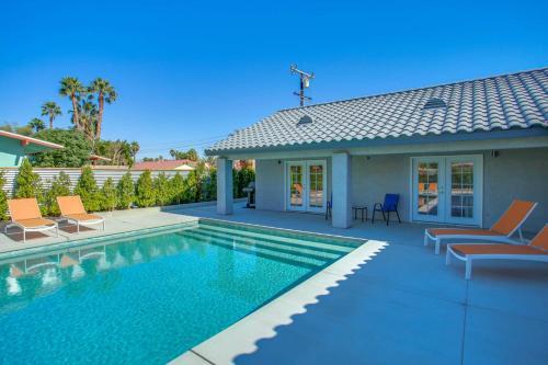 2 Pools So Cool