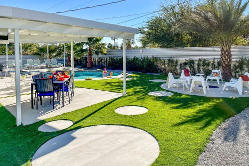 Modern Alexander Pool Home