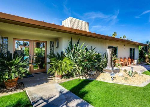 Mid Modern Marvel