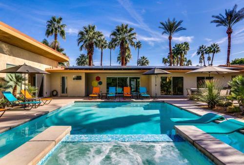 Mid Modern Marvel