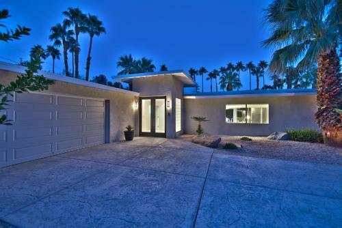 Casa Moderna By Oranj Palm