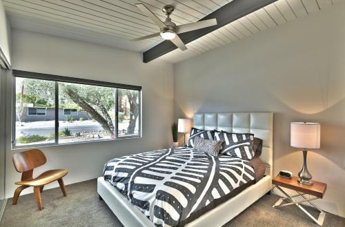 The Aqua House By Oranj Palm
