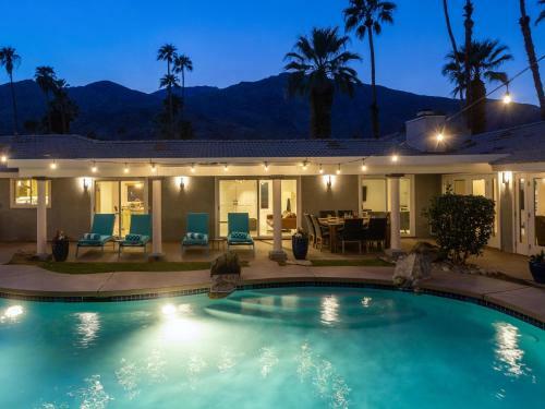 Fairlando Of Palm Springs