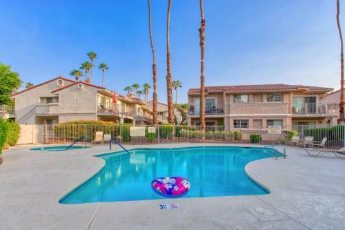 Mesquite Del Prado By Oranj Palm