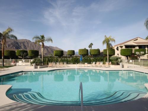 Palm Springs Villa