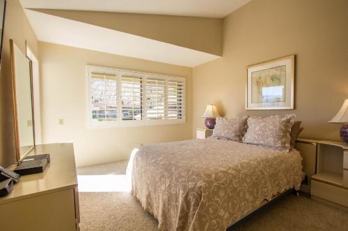 Palm Springs Villa