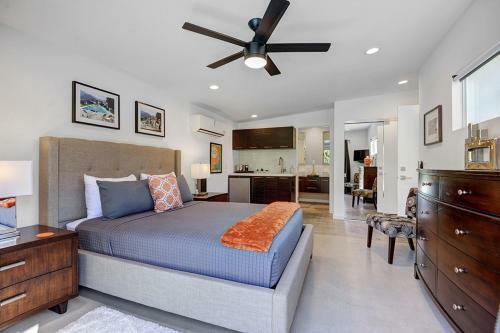 Warm Sands Pool Home With Bocce Ball & Putting Green By Oran