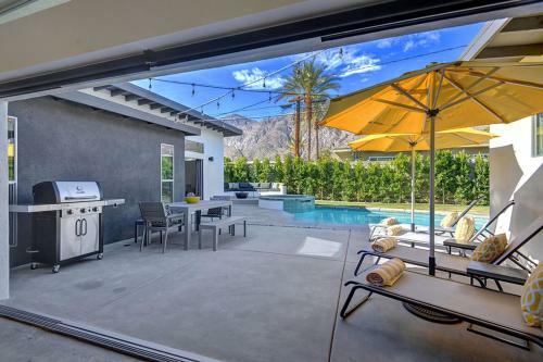 Warm Sands Pool Home With Bocce Ball & Putting Green By Oran