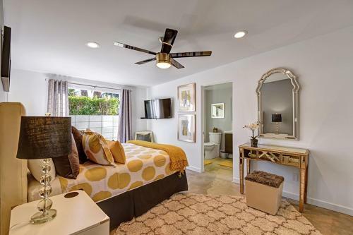 Warm Sands Pool Home With Bocce Ball & Putting Green By Oran