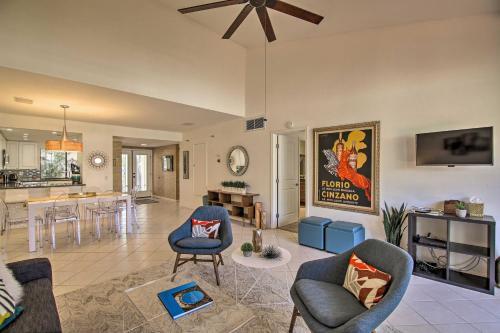 Modern Palm Springs Townhome - Steps To Pool!