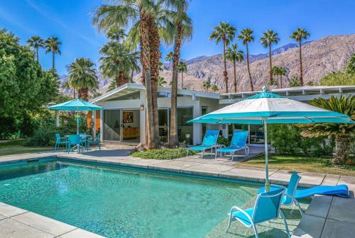 Sunny Lands Vacation Home