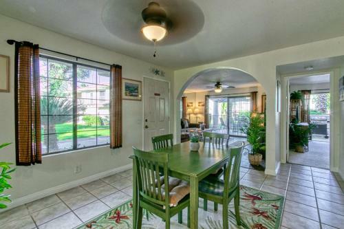 Mesquite Bahama Paradise By Oranj Palm