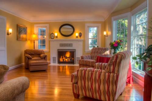 Historic 2br Petaluma House