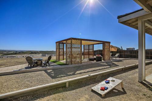 Paso Robles Cottage With Patio Overlooking Vineyards!