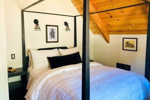 Prospectors Rest - Pine Mountain Club Cabin!