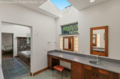 Pebble Beach Timeless Contemporary 4 Bed 5bath 30 Night Minimum