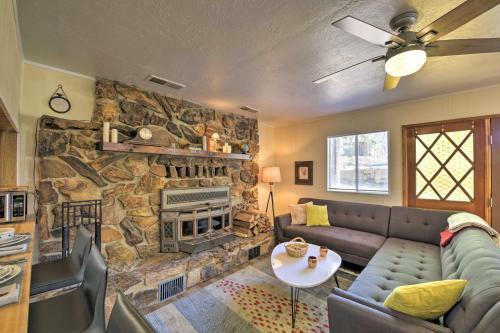 Pioneer Cabin Getaway - Ski, Golf And Hike!