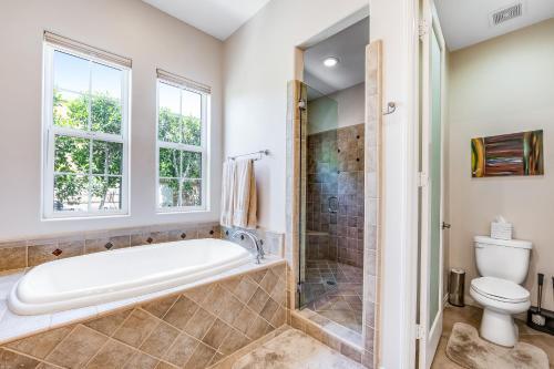 Luxury On The Lake Rancho Mirage
