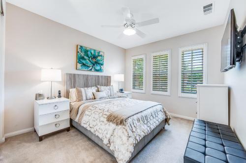 Luxury On The Lake Rancho Mirage