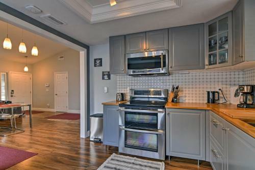 Modern Home With Pool And Office - Near Dt Sacramento!