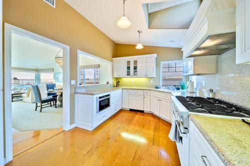 Sc-1529e San Clemente Ocean Luxury Bluff Top