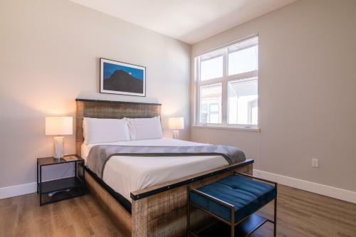Urban Flat Apartments @ San Carlos
