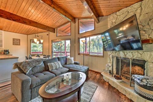 Lake Arrowhead Cabin With Deck And Stunning Views