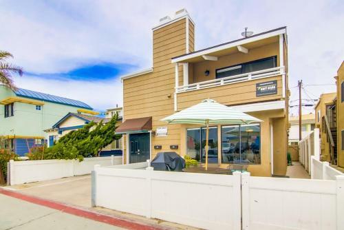 Exclusive Patio, Ac, Dog Ok, 2 Parking
