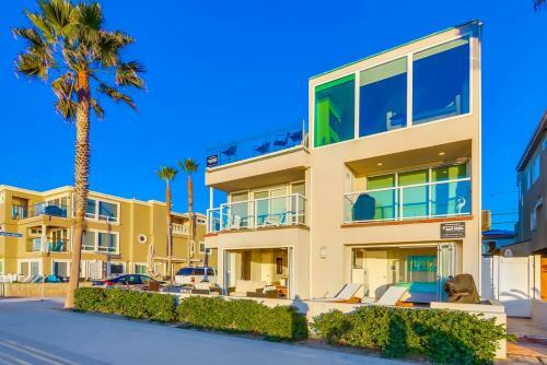 50ft Of Ocean Frontage, Entire Ground Level, AC