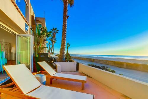 50ft Of Ocean Frontage, Entire Ground Level, AC