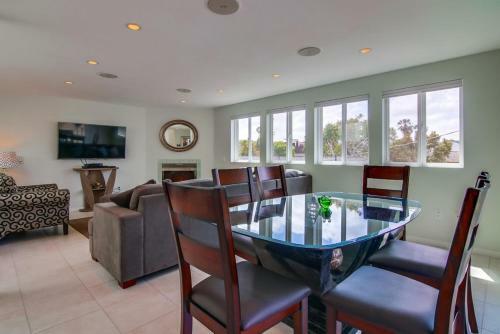 5 Exclusive Patios, 3 Levels Plus 4th Level Skydeck