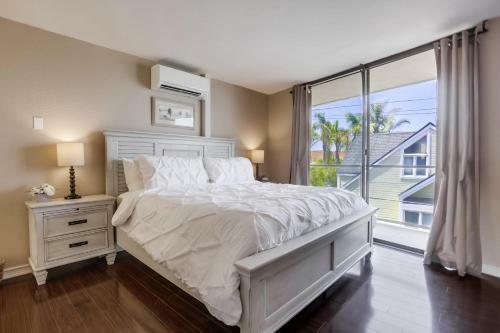 2 Sidexside Townhomes, 4 Patios, Ac, Multi Level