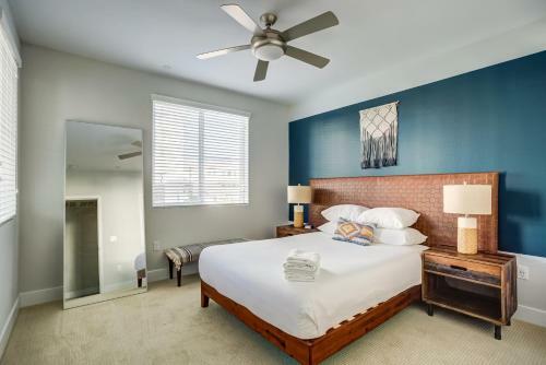 Wanderjaunt - Carmel Valley Apartments